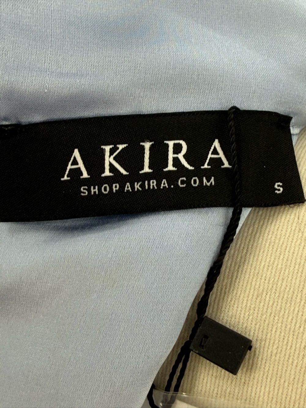 Akira Luxury Metallic Brocade Bow Peplum Blouse Elegant High Neck Statement Top - Picture 13 of 15